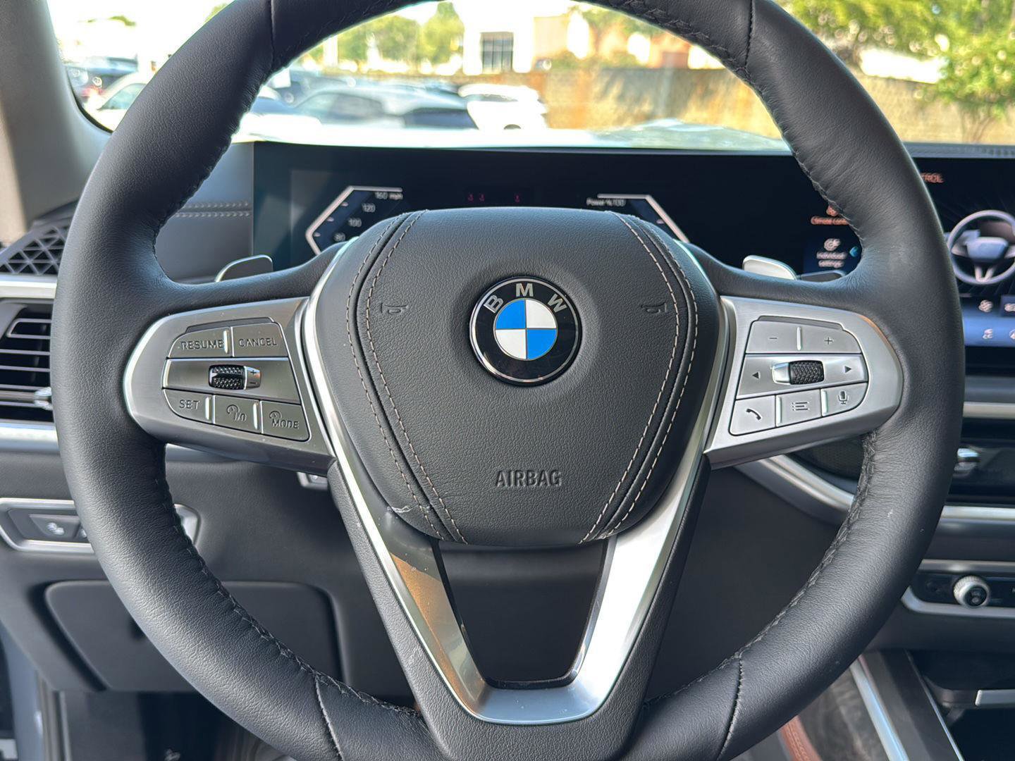 New 2026 BMW X7 xDrive40i image 17