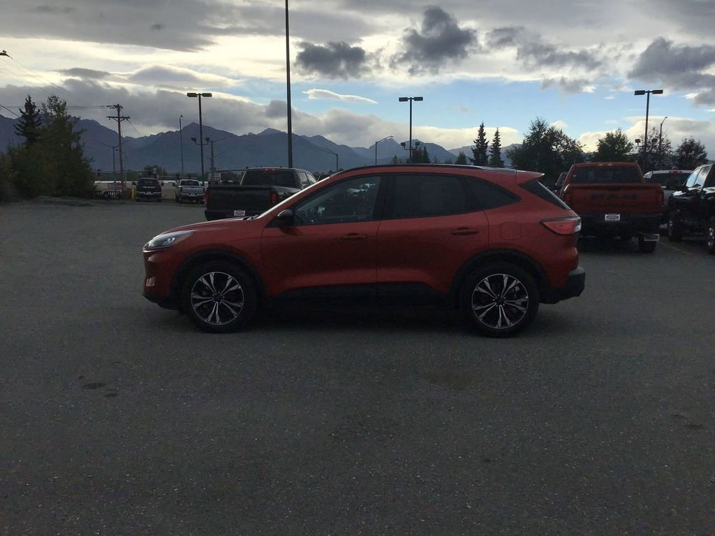 Used 2022 Ford Escape SEL w/ SEL Stealth AWD Package