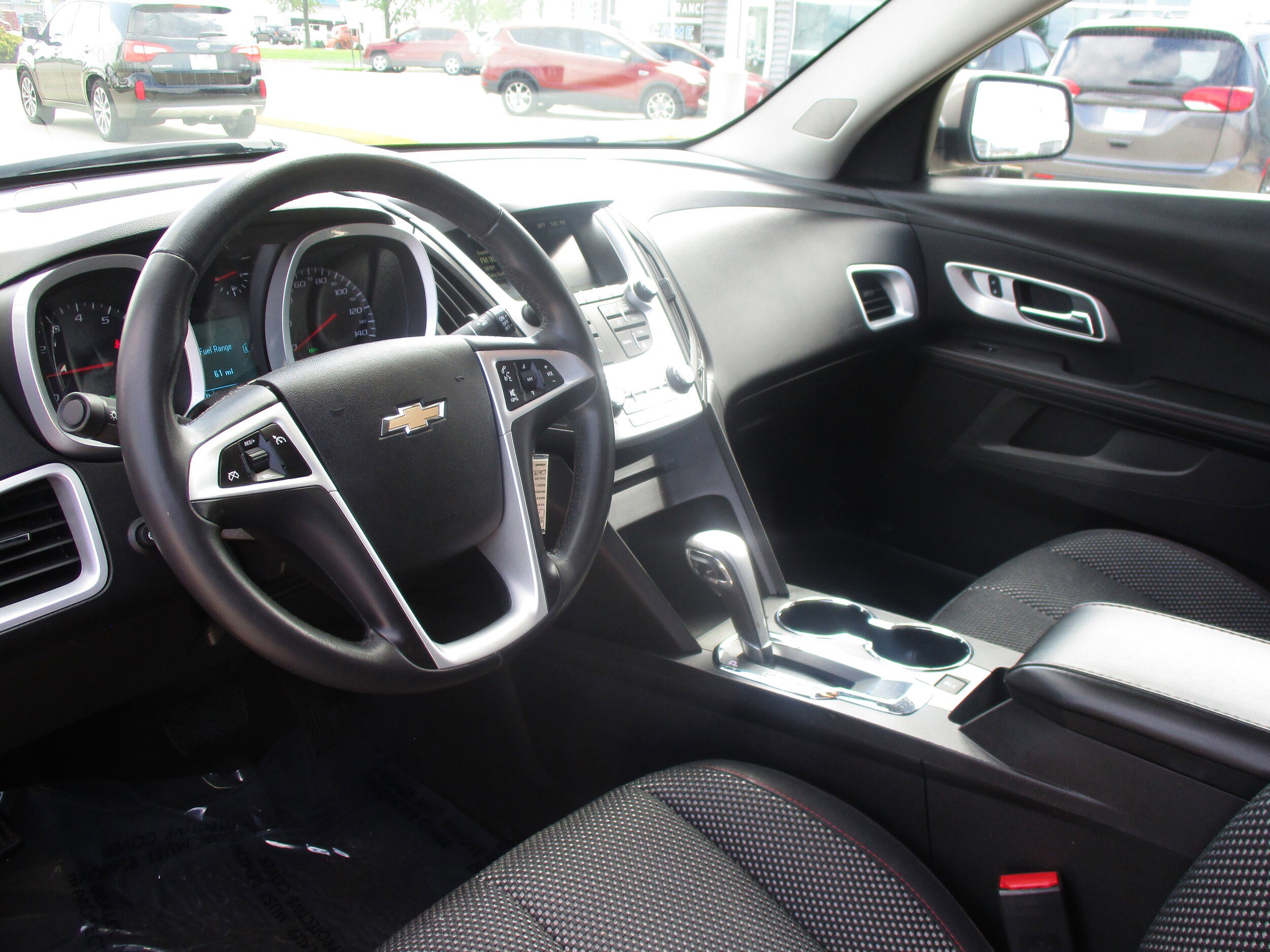 Used 2012 Chevrolet Equinox LT FWD image 12