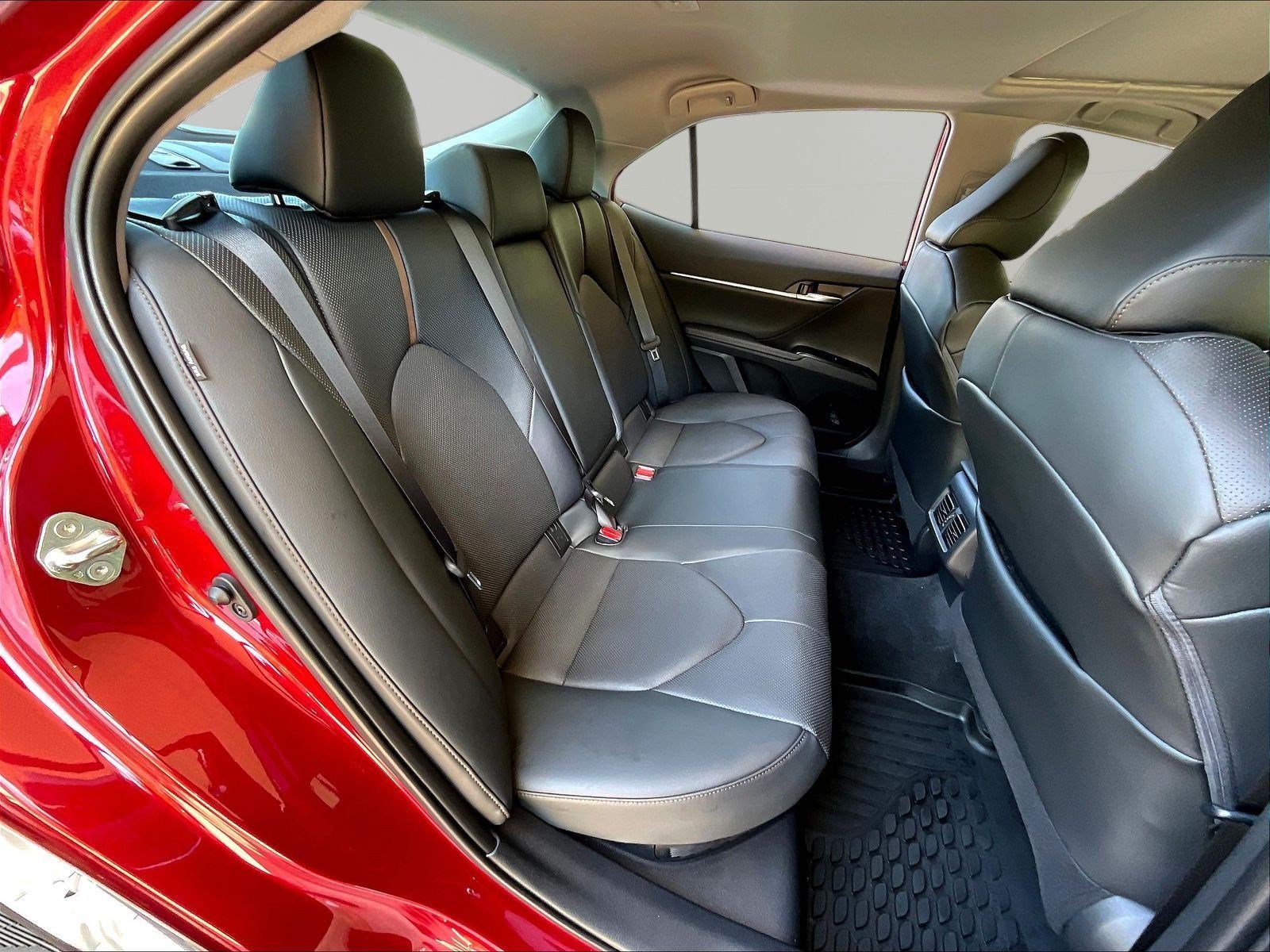 Used 2020 Toyota Camry XLE w/ Driver Assist Package FWD image 25