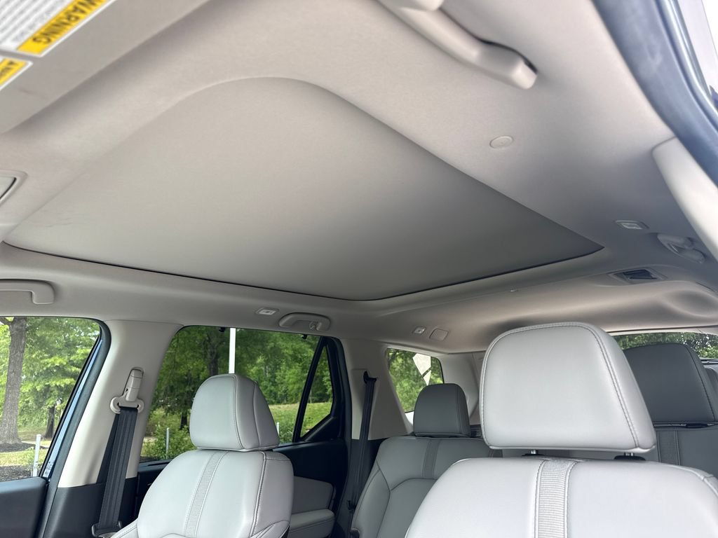 Certified 2024 Honda Pilot Touring image 31