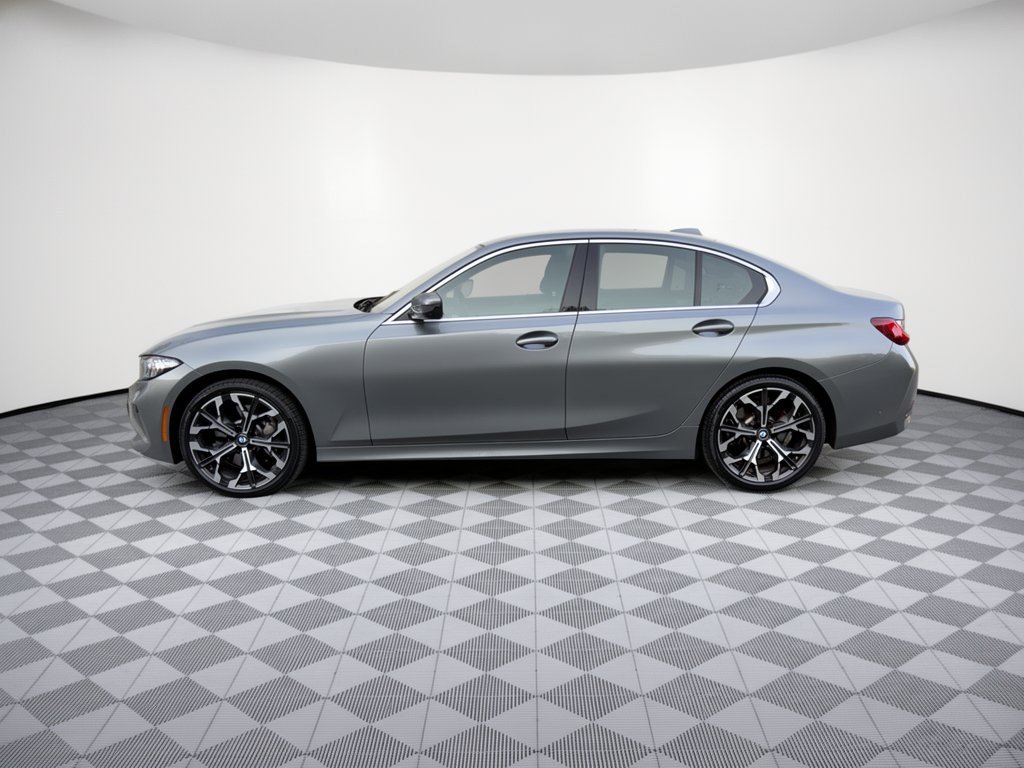 Certified 2026 BMW 330i Sedan RWD image 2