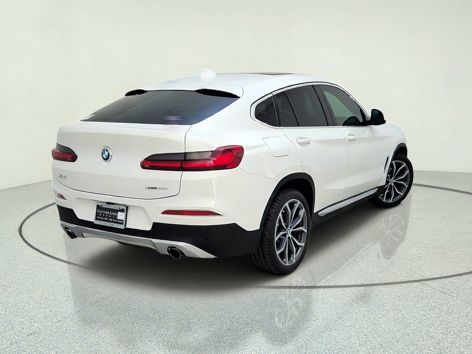 Used 2021 BMW X4 xDrive30i w/ Premium Package AWD/4WD image 9