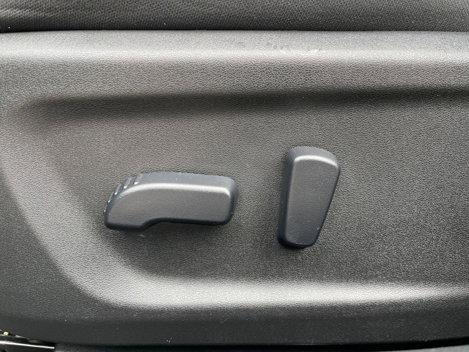 Used 2025 Nissan Altima 2.5 SV image 22