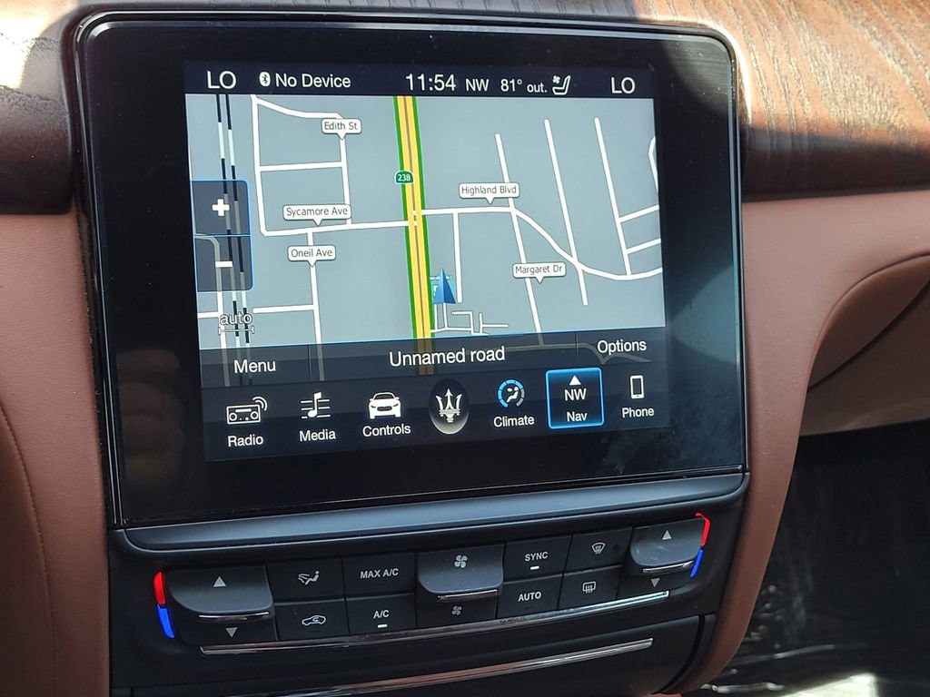 Used 2018 Maserati Quattroporte S GranLusso RWD image 17