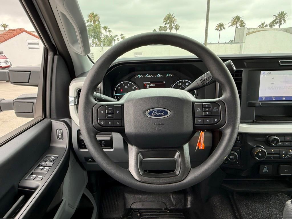 New 2026 Ford F250 XL w/ XL Chrome Package AWD/4WD image 17