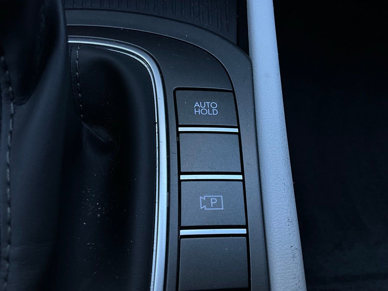 Used 2025 Hyundai Kona SEL image 25