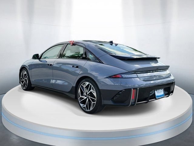 Certified 2023 Hyundai Ioniq 6 Limited RWD image 3