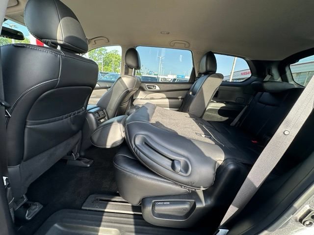 Used 2019 Nissan Pathfinder SL AWD/4WD image 26