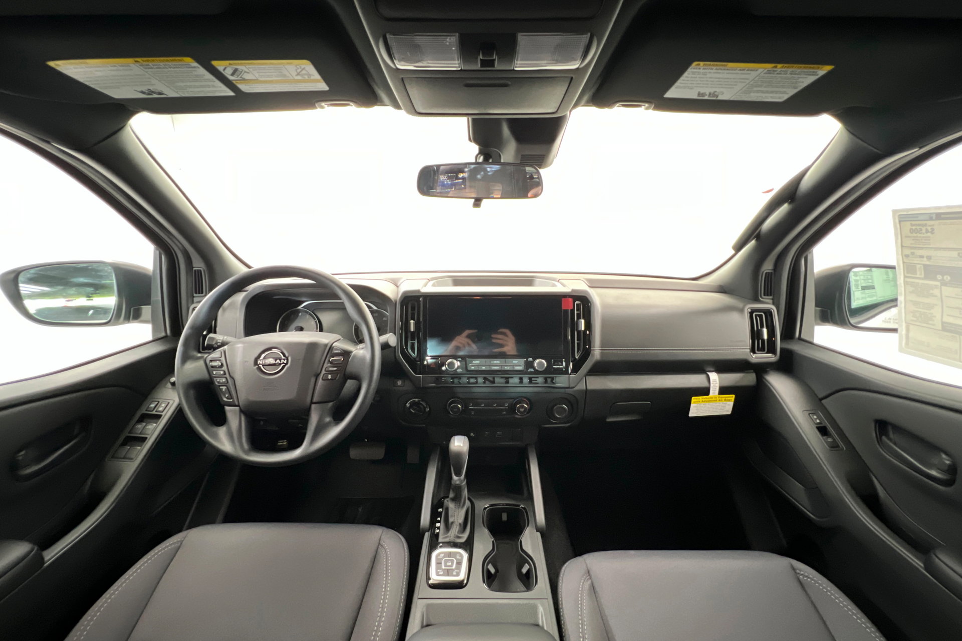 New 2026 Nissan Frontier SV w/ Tow Package AWD/4WD image 9