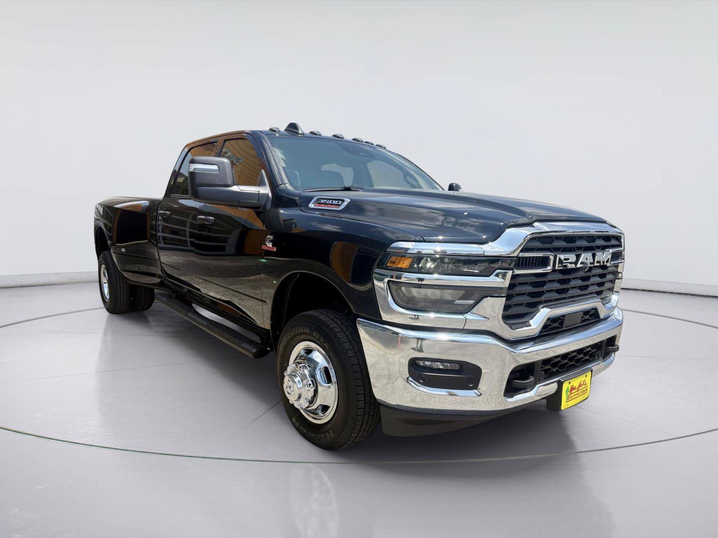 New 2026 RAM 3500 Tradesman AWD/4WD image 5