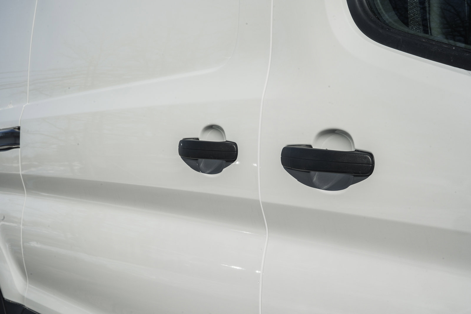 New 2026 Ford Transit 250 Low Roof w/ Load Area Protection Package RWD image 17