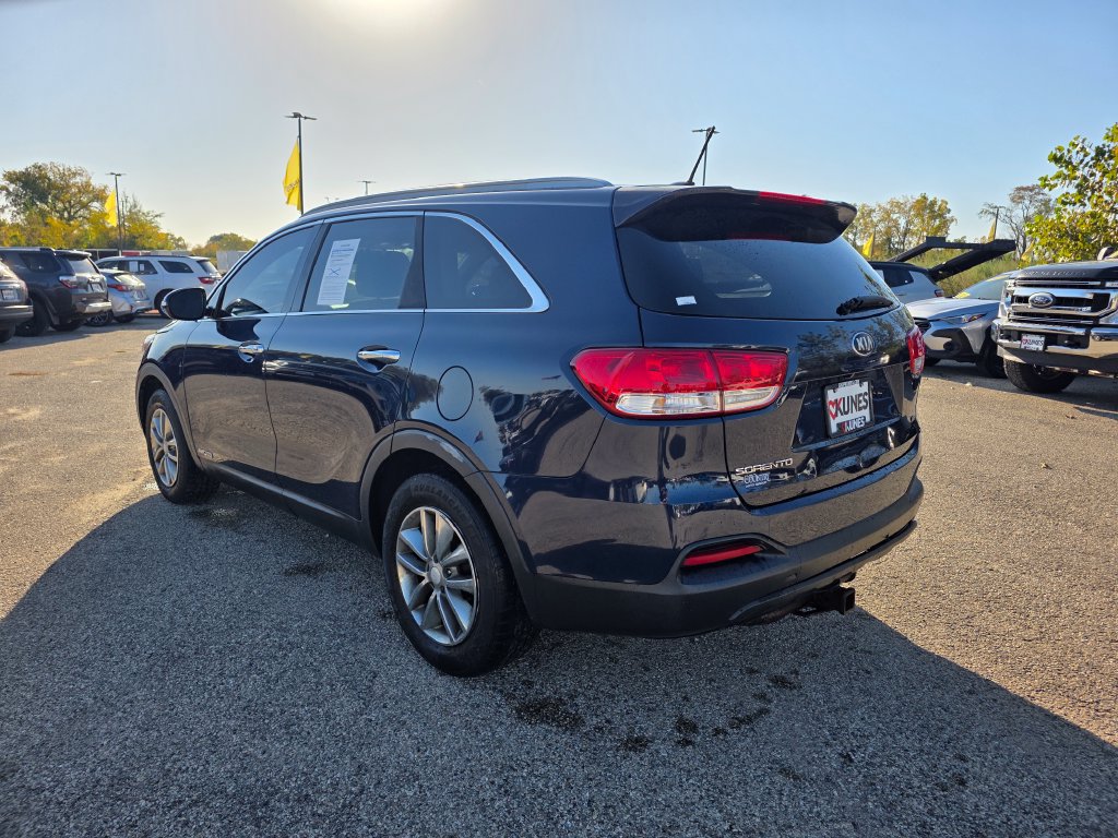 Used 2016 Kia Sorento LX AWD/4WD image 5