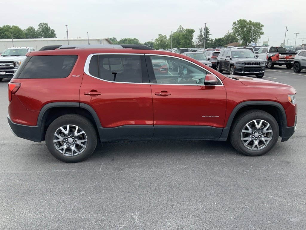 Used 2023 GMC Acadia SLT image 14
