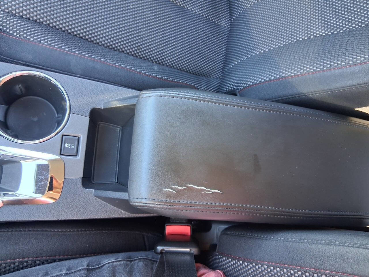 Used 2017 GMC Terrain SLE image 26