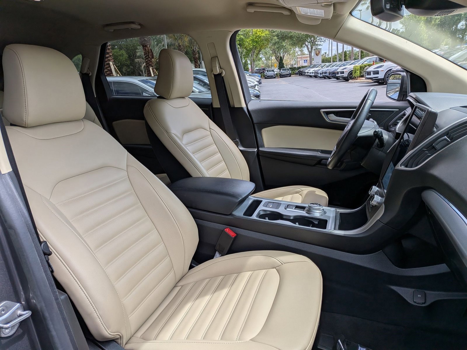 Used 2021 Ford Edge SEL AWD/4WD image 19