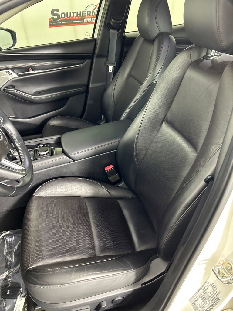 Used 2022 MAZDA MAZDA3 s image 12