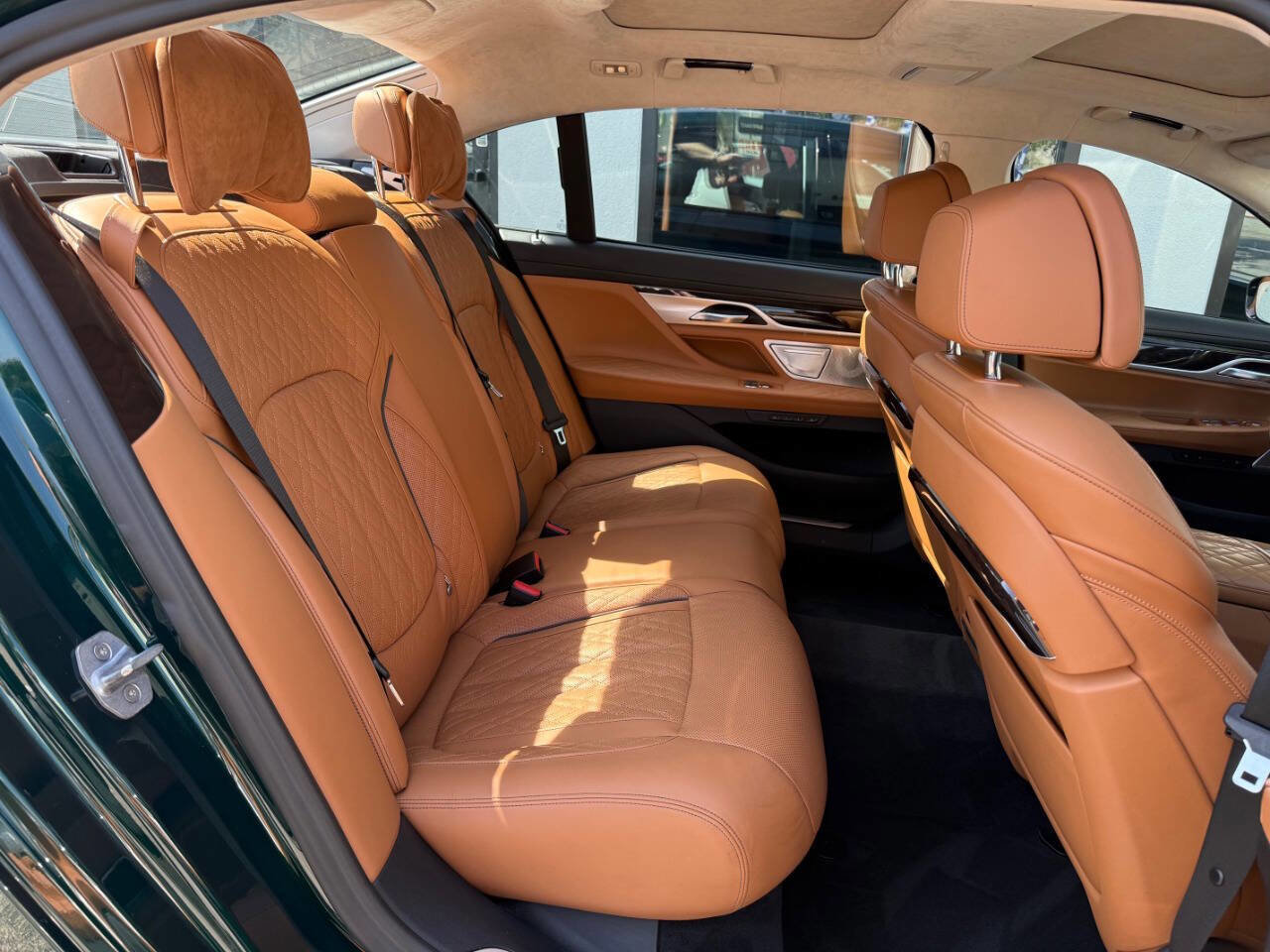 Used 2020 BMW ALPINA B7 xDrive image 37