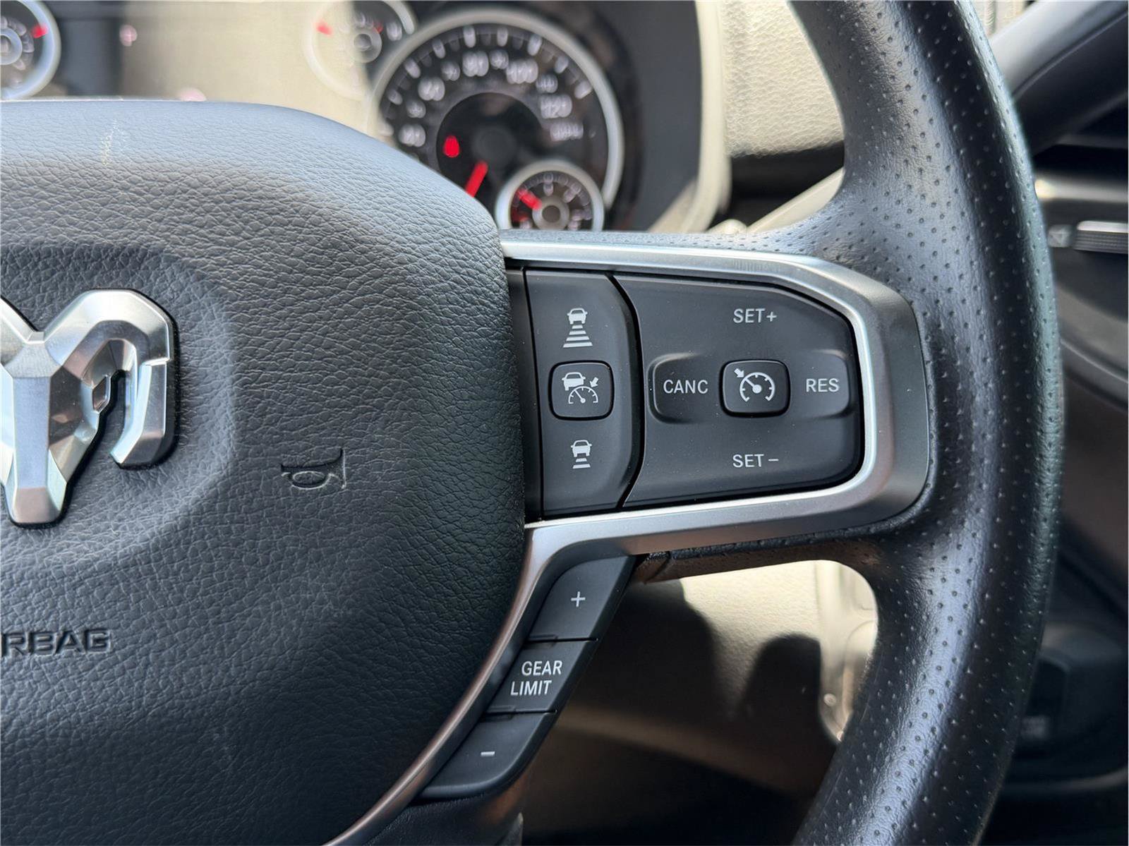 Used 2025 RAM 2500 Tradesman AWD/4WD image 21