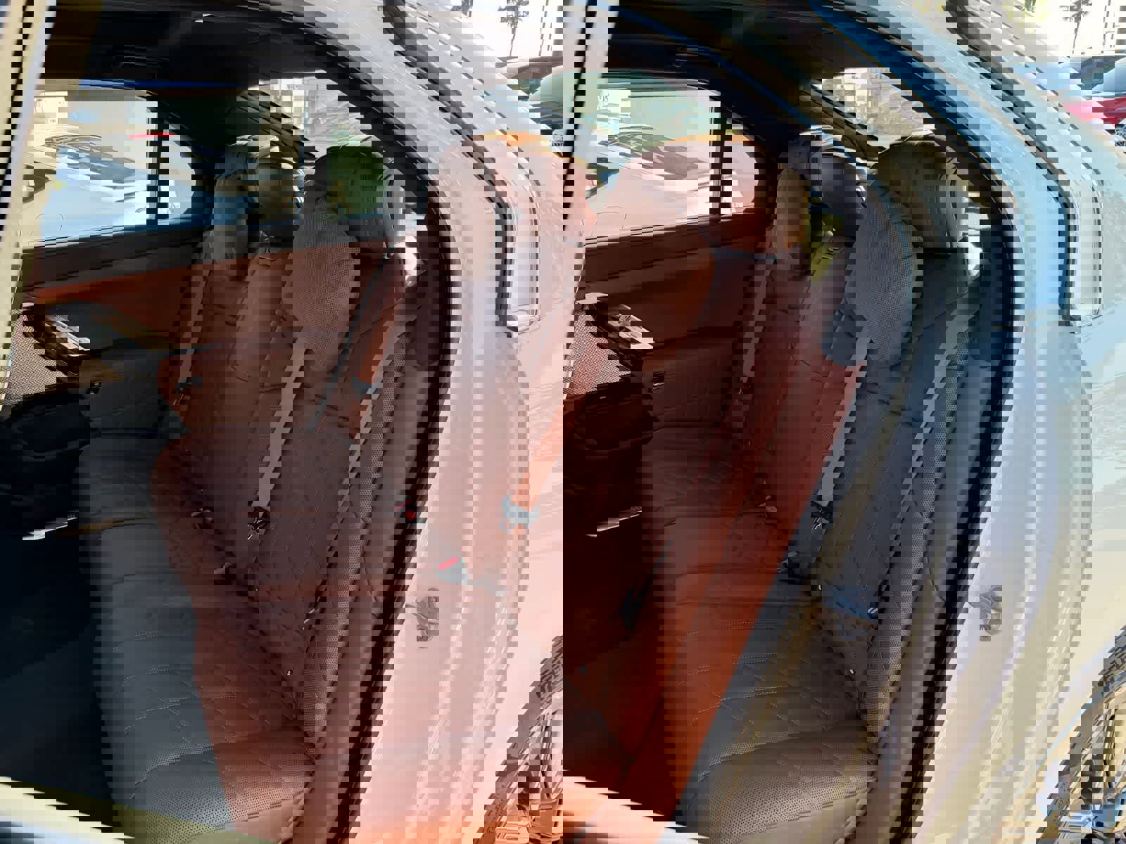 Used 2025 BMW i7 eDrive50 w/ Premium Package image 10