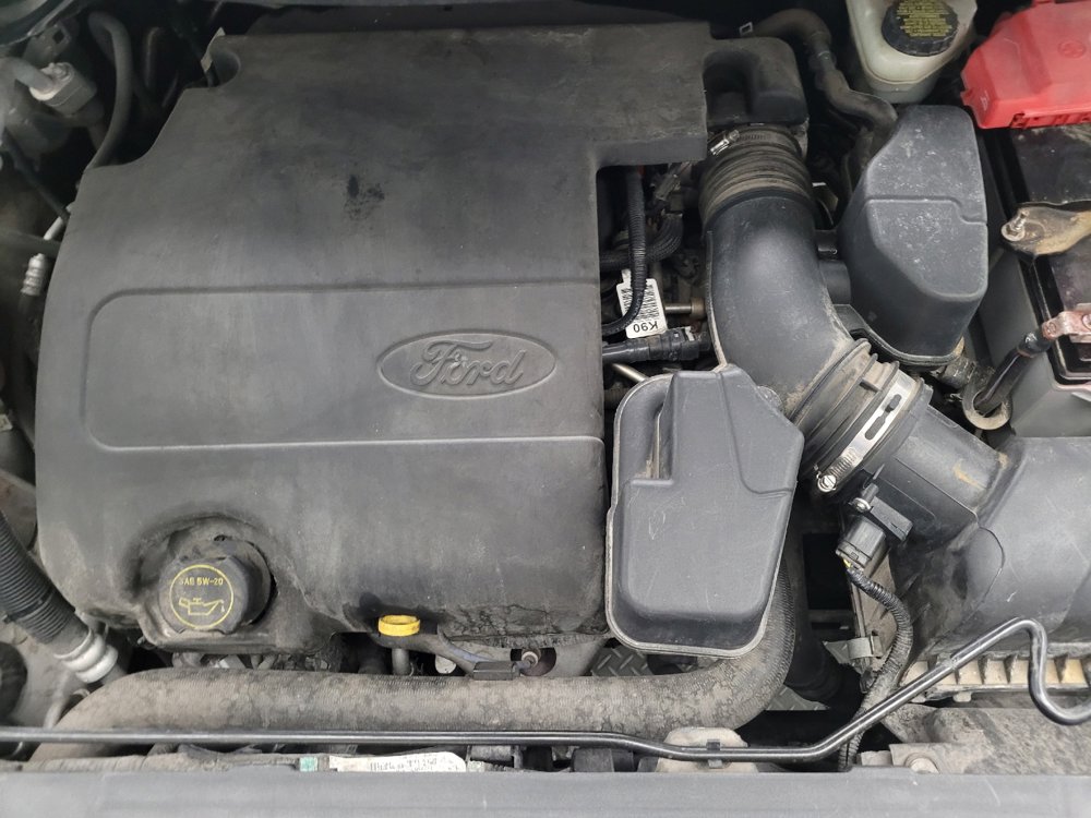 Used 2015 Ford Explorer XLT w/ Equipment Group 202B FWD image 30