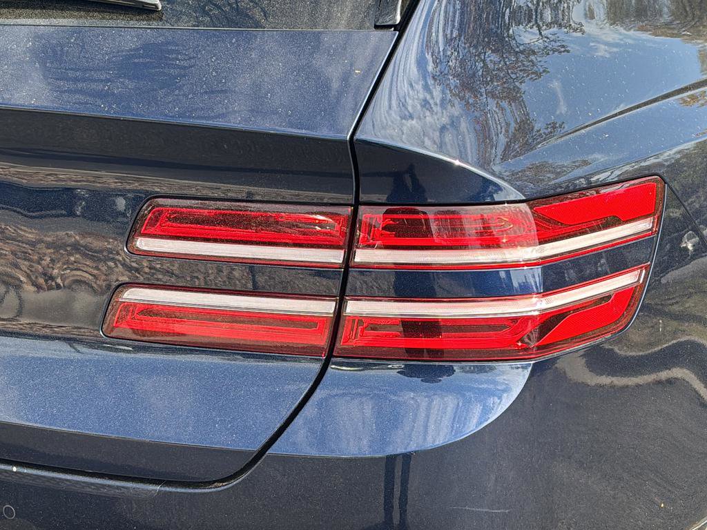 Used 2022 Genesis GV80 2.5T w/ Advanced Package 03 image 13