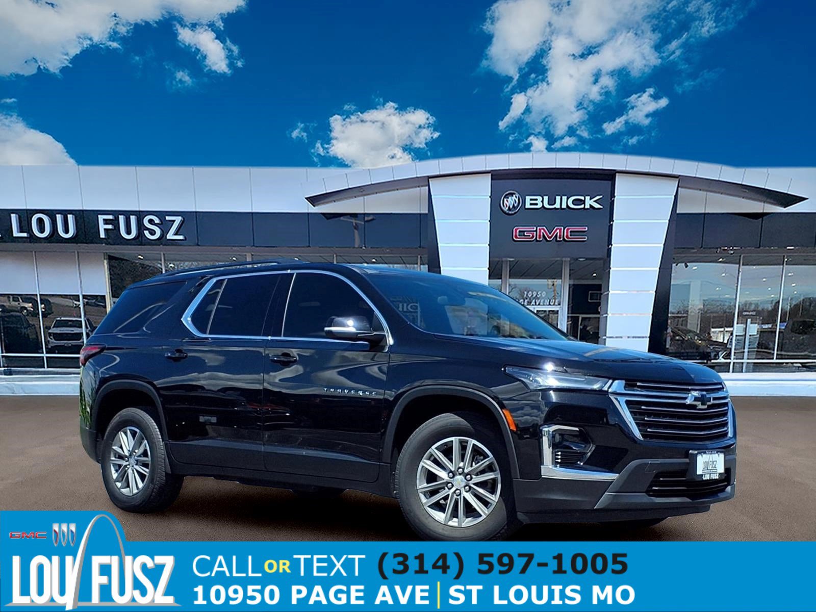 Used 2023 Chevrolet Traverse LT