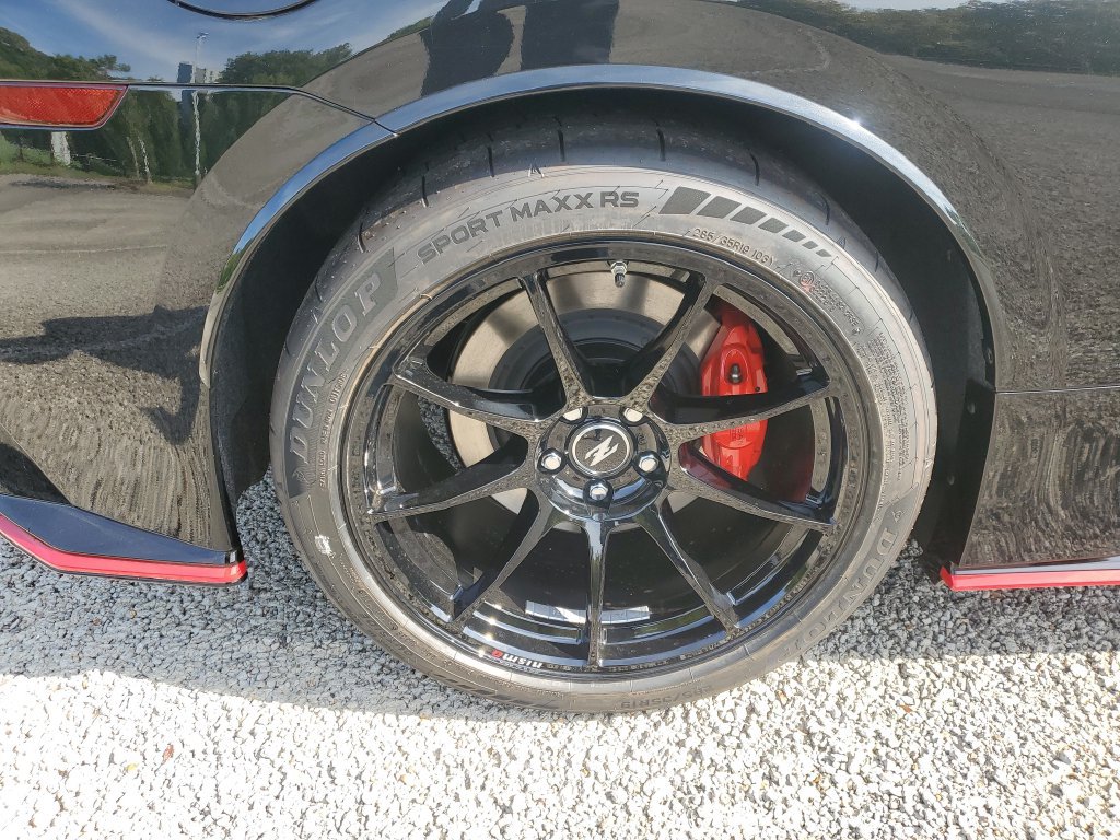 New 2027 Nissan Z Performance RWD image 5