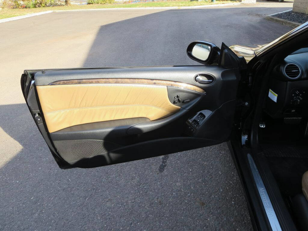 Used 2008 Mercedes-Benz CLK 550 CLK 550 2dr Convertible image 13