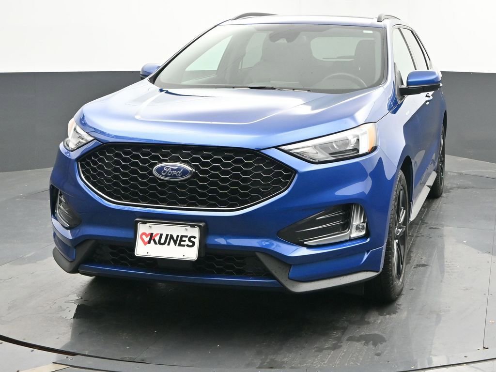 Used 2024 Ford Edge ST-Line image 4