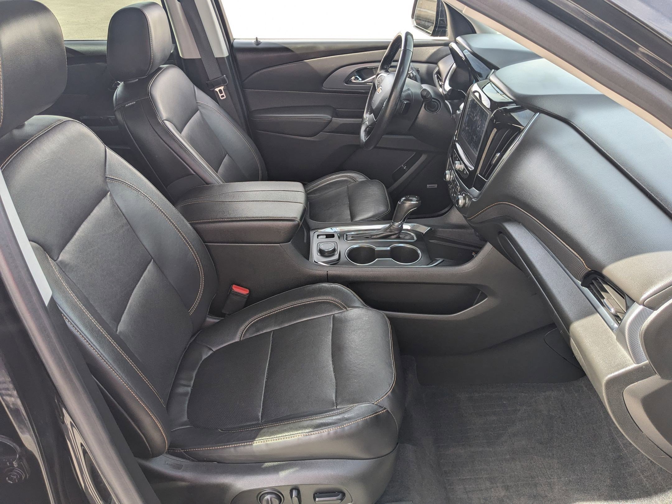 Used 2020 Chevrolet Traverse Premier w/ Redline Edition image 34