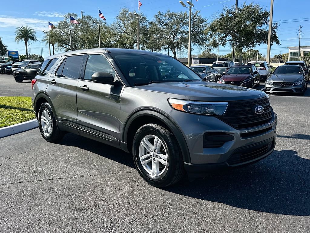 Used 2022 Ford Explorer 2WD image 4