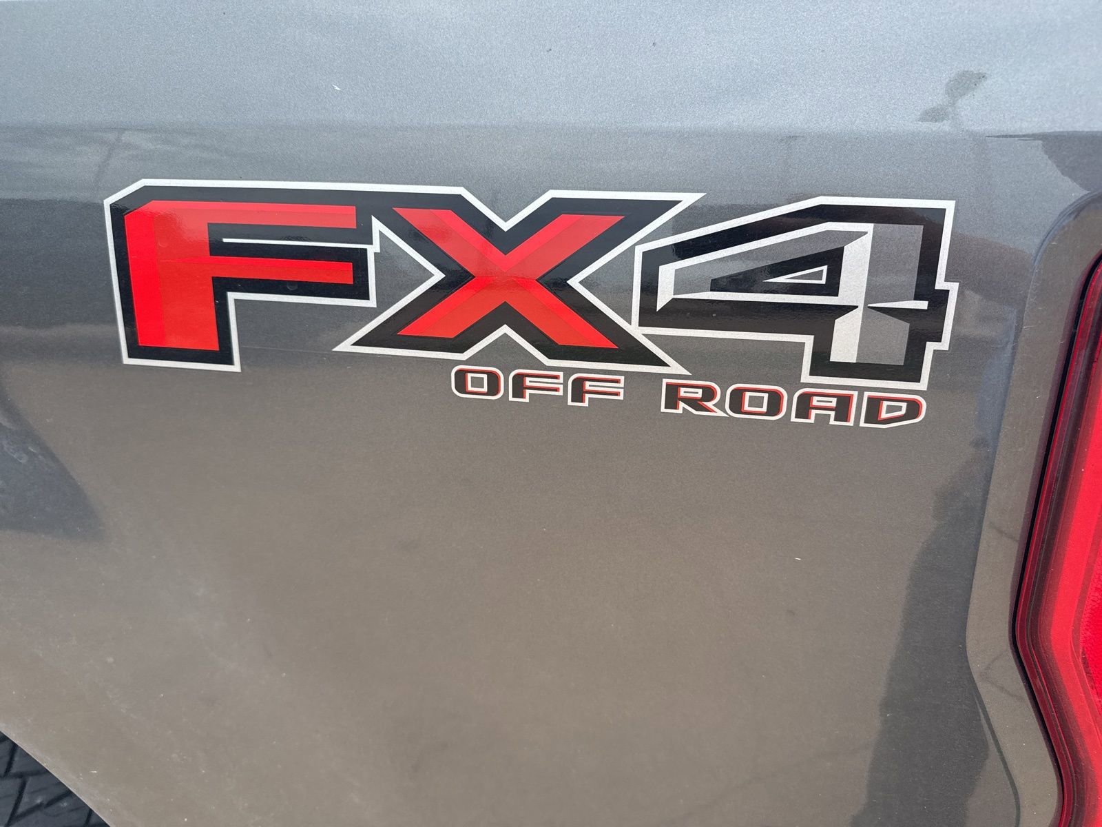 Used 2019 Ford F250 XLT w/ XLT Premium Package image 10