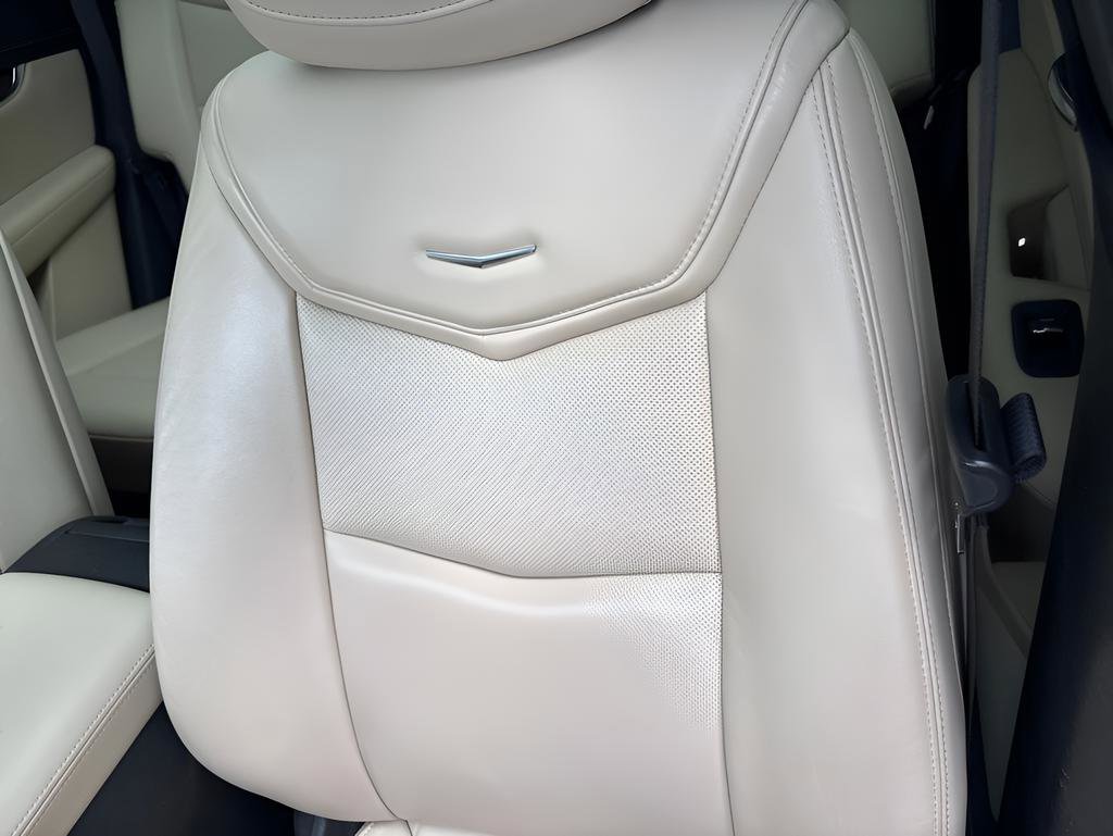 Used 2017 Cadillac XT5 Luxury FWD image 9