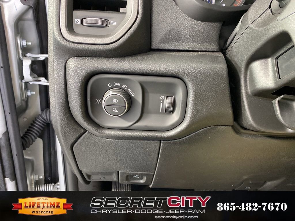 New 2026 RAM 2500 Tradesman AWD/4WD image 15