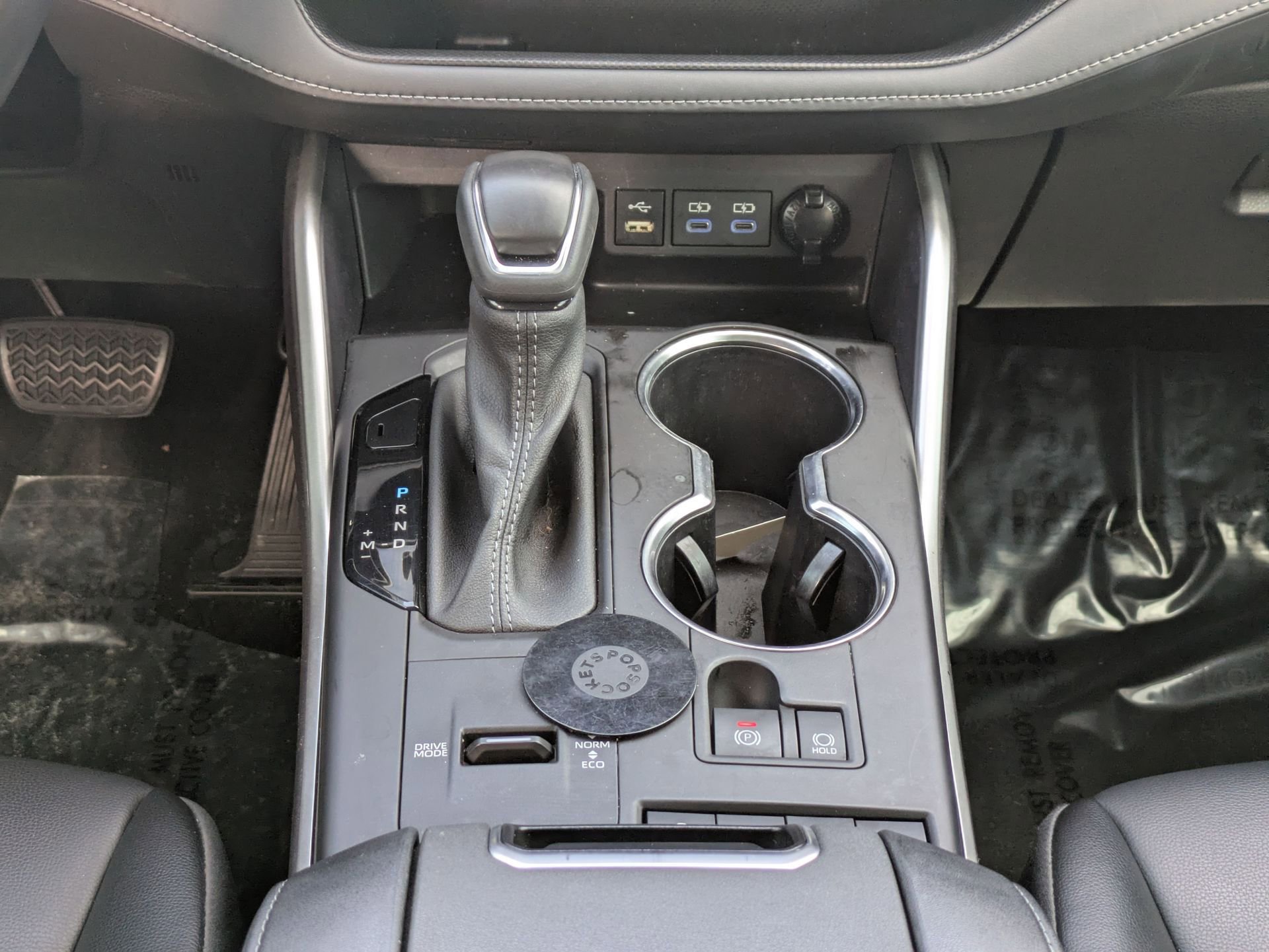 Used 2022 Toyota Highlander XLE image 24