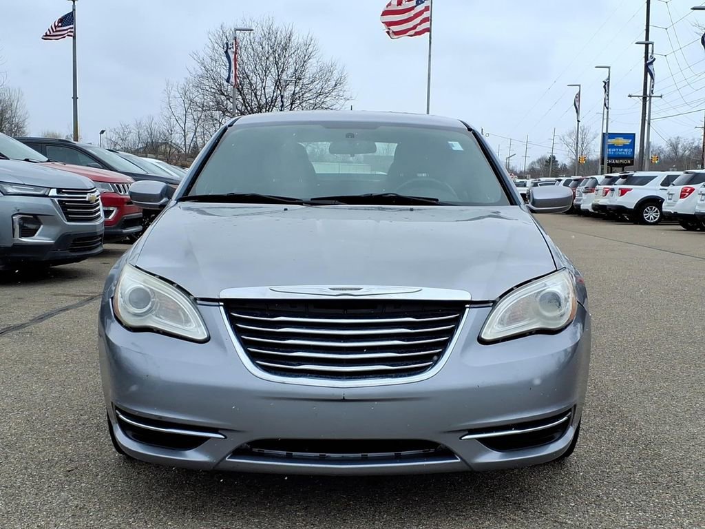 Used 2014 Chrysler 200 Touring w/ Cold Weather Group image 2
