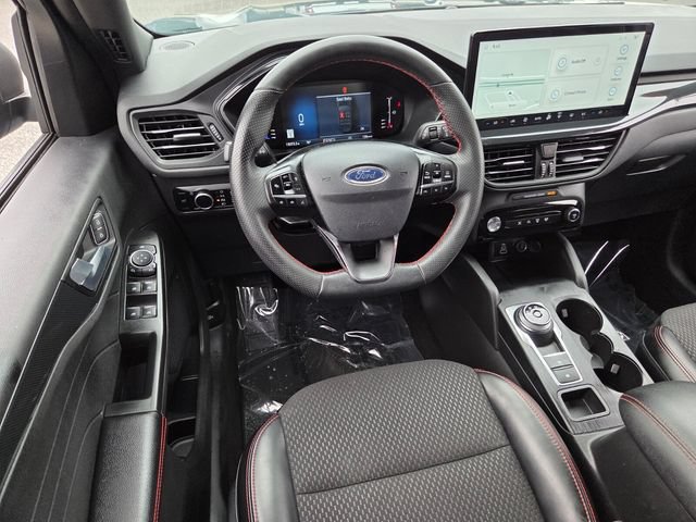 Used 2024 Ford Escape ST-Line w/ Tech Pack #1 FWD image 7