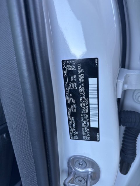 Certified 2024 Volvo S60 B5 Core image 27