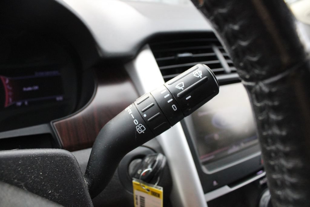 Used 2013 Ford Edge Limited AWD/4WD image 13
