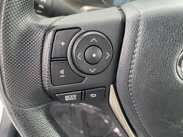 Used 2013 Toyota RAV4 LE AWD/4WD image 19