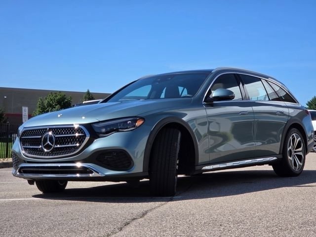 Used 2026 Mercedes-Benz E 450 4MATIC All-Terrain Wagon image 27
