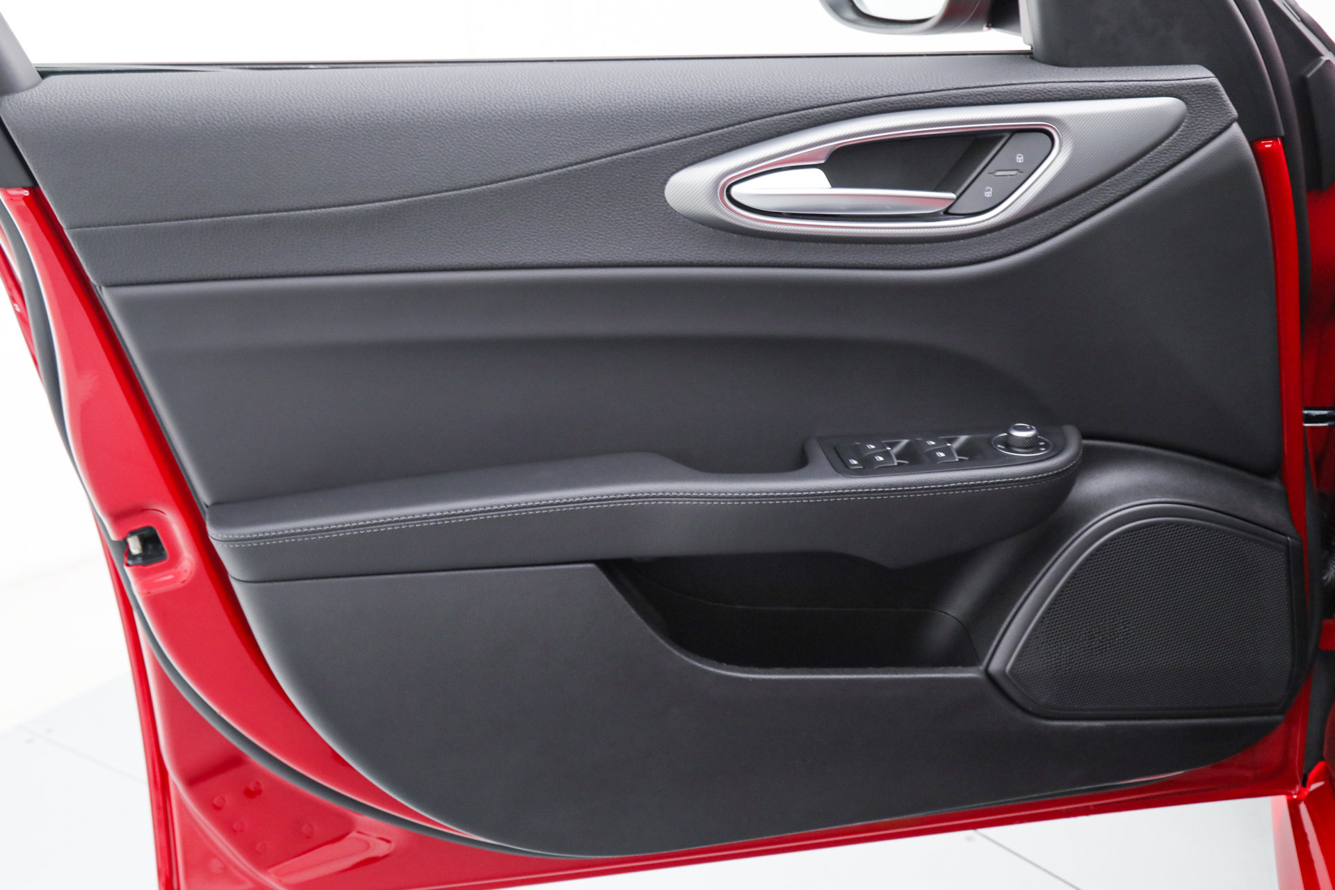 New 2026 Alfa Romeo Giulia w/ Driving Assist Package RWD image 16