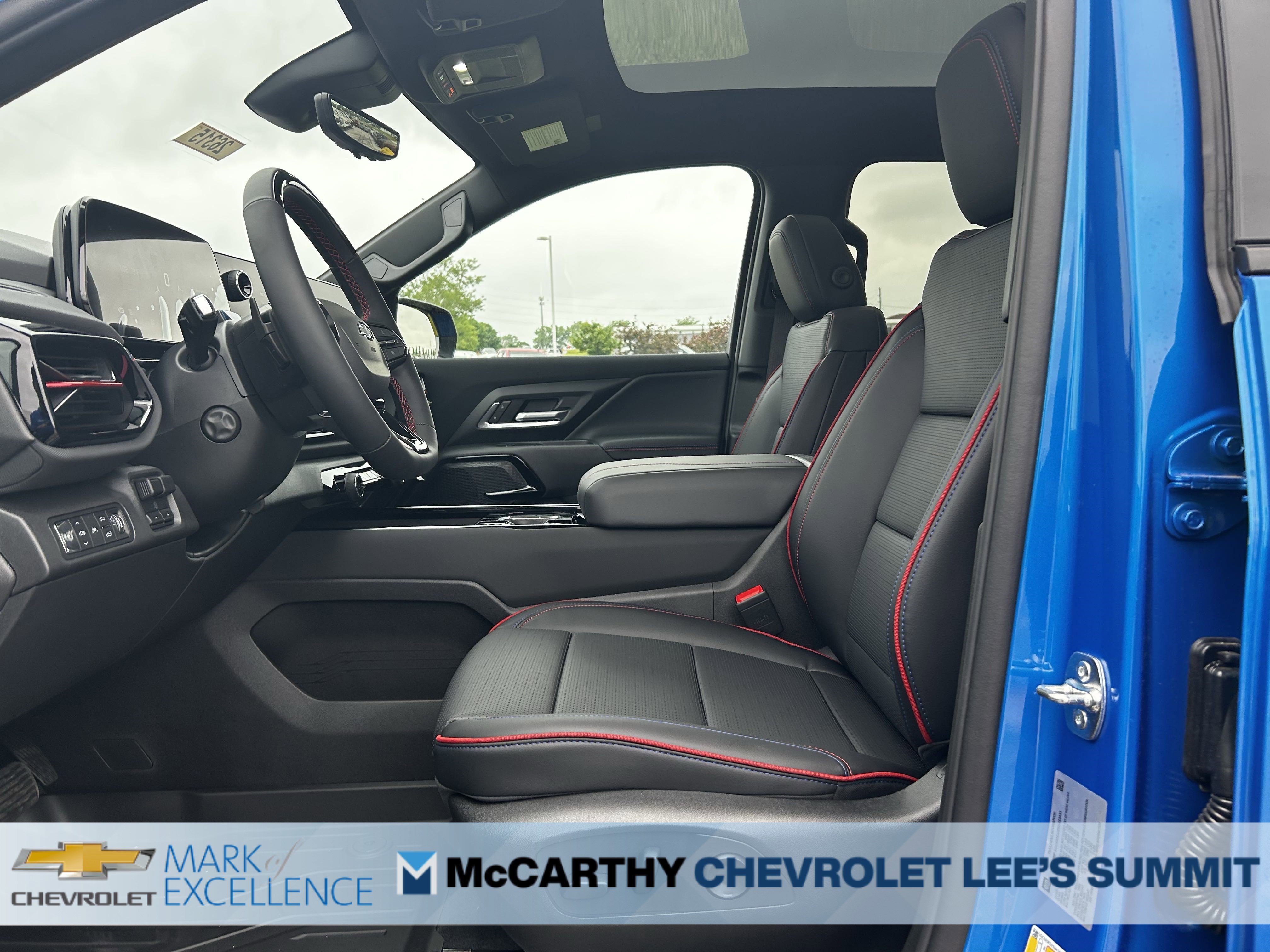 New 2025 Chevrolet Silverado EV RST image 23