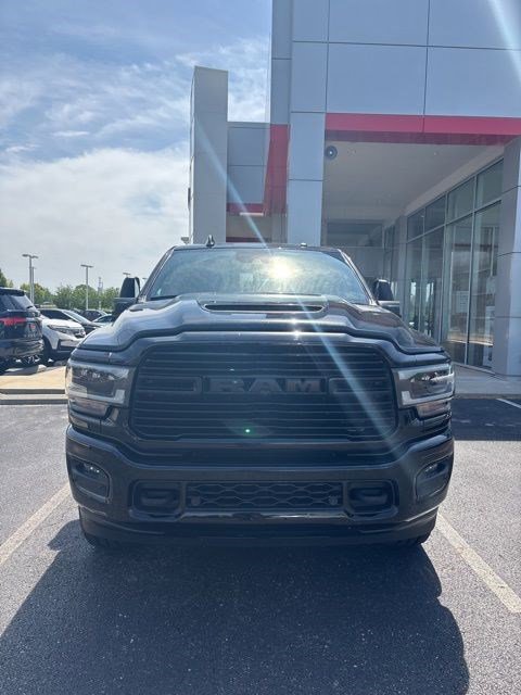 Used 2024 RAM 2500 Laramie w/ Night Edition AWD/4WD image 6