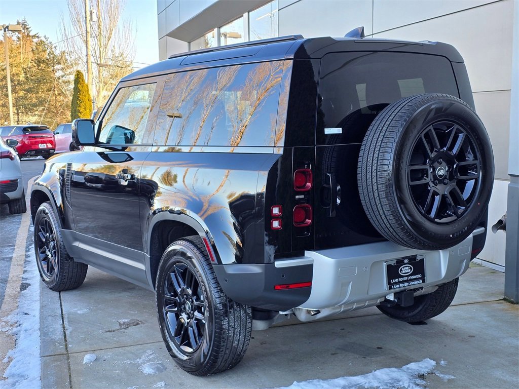 New 2025 Land Rover Defender 90 S image 5