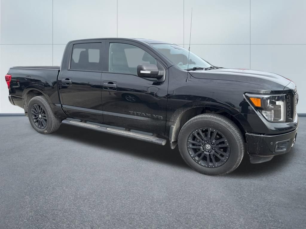Used 2019 Nissan Titan SV w/ SV Convenience Package image 7