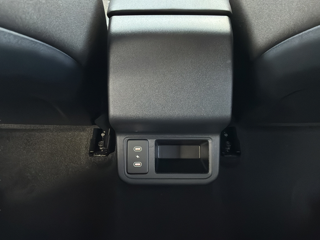 New 2026 Kia K4 FWD image 17