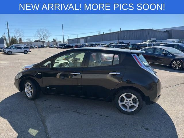 Used 2012 Nissan Leaf SL image 2