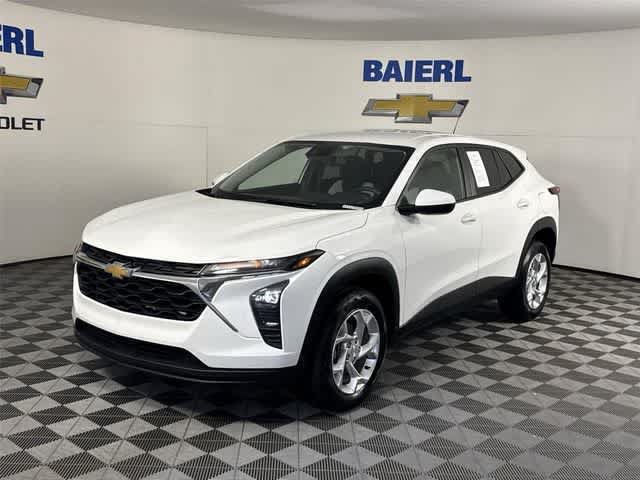 Used 2024 Chevrolet Trax LS w/ LS Convenience Package